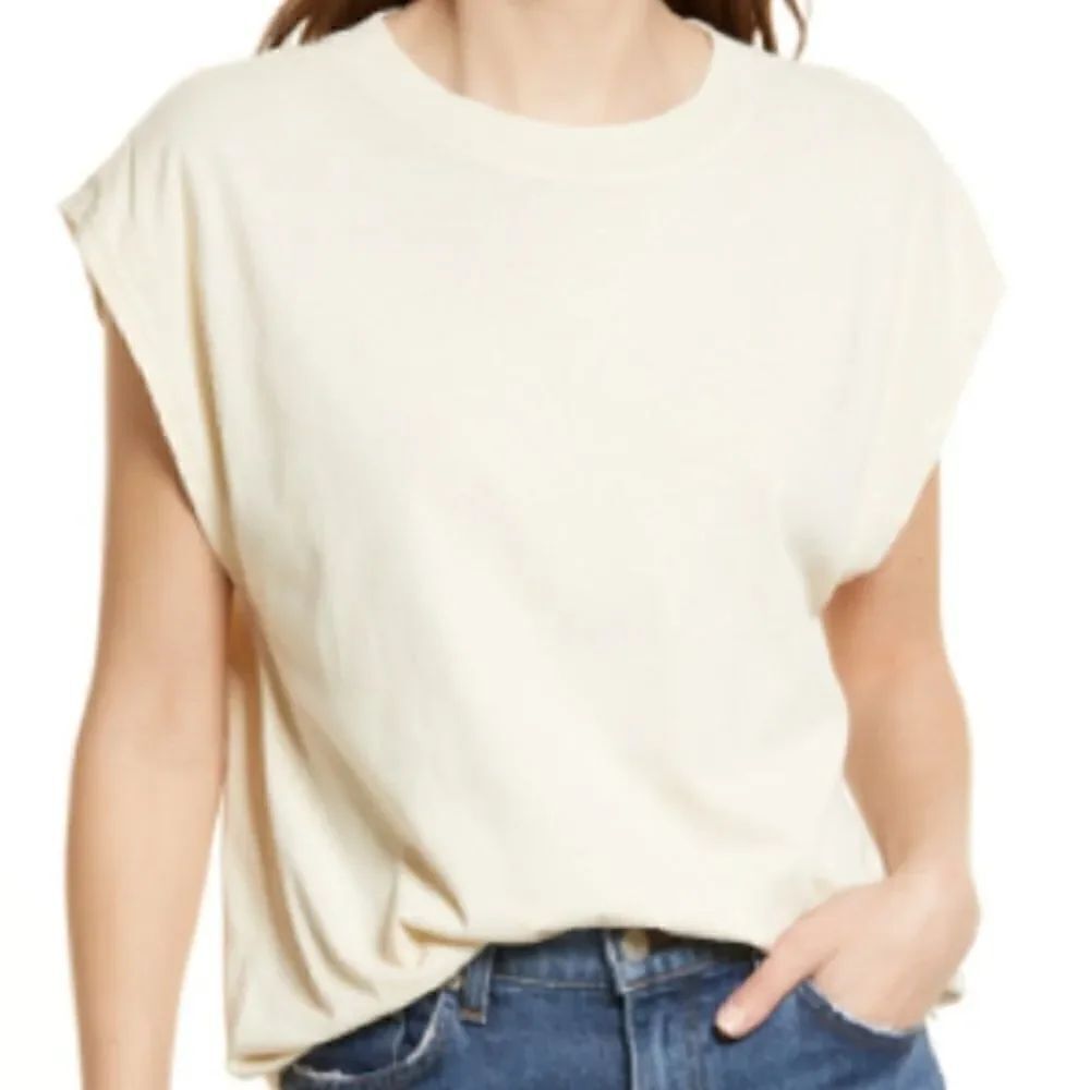 Cream t shirt